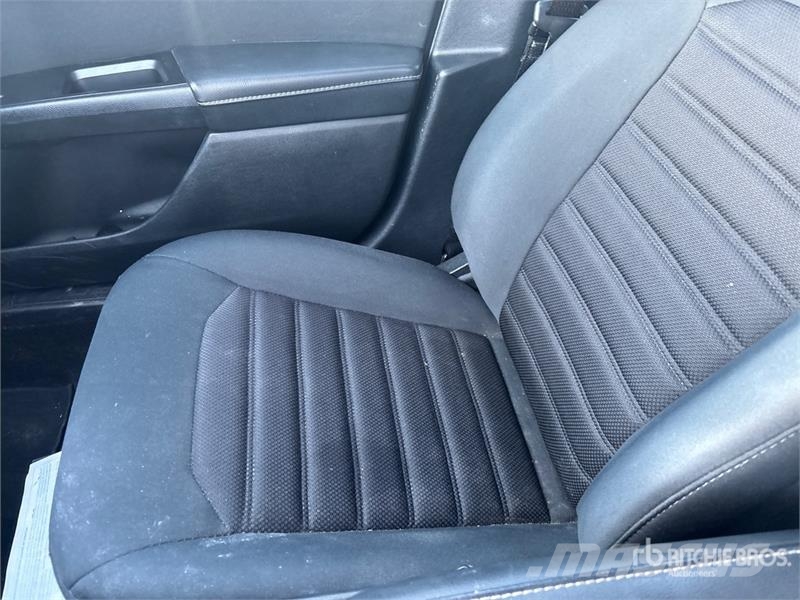 Ford Fusion Hybrid Automobile 汽车