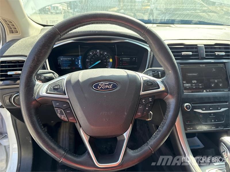 Ford Fusion Hybrid Automobile Automobili