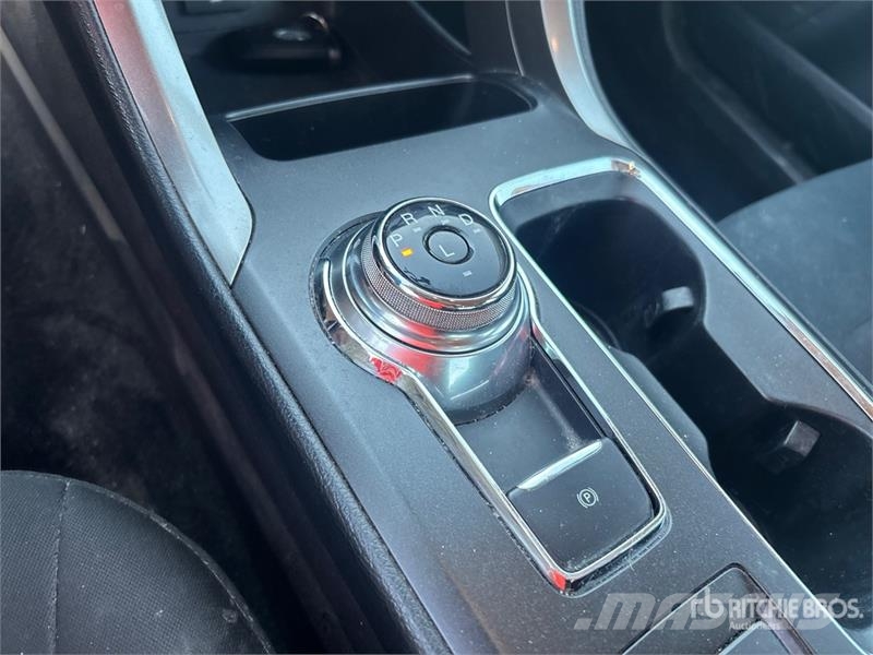 Ford Fusion Hybrid Automobile 汽车