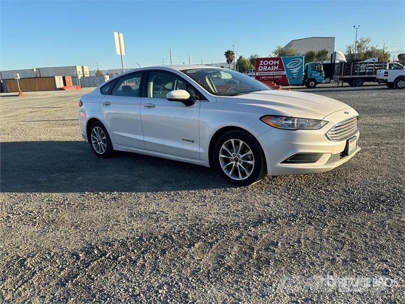 Ford Fusion Hybrid Automobile 汽车