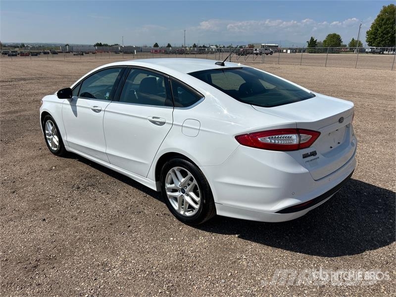 Ford Fusion SE Auto's