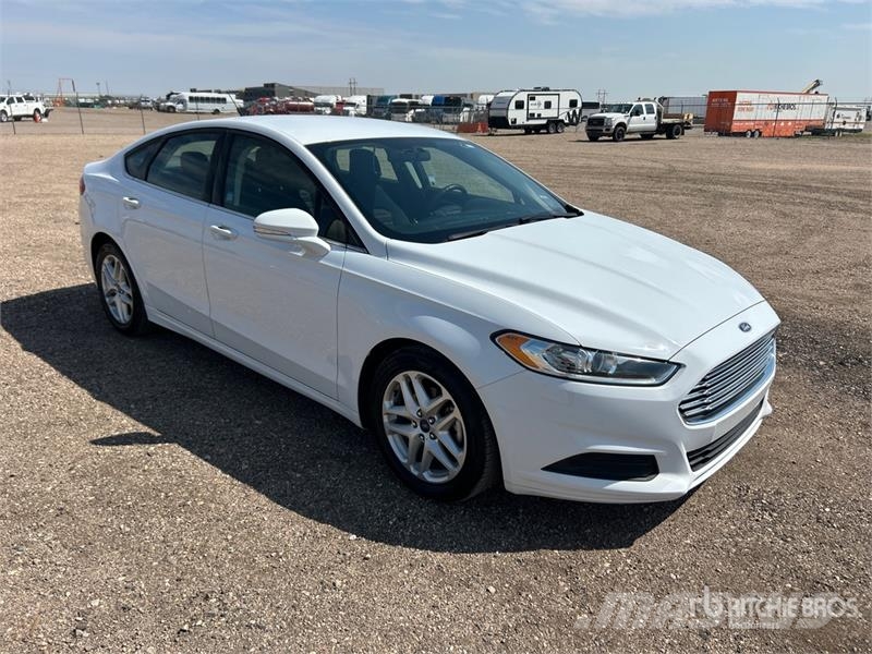 Ford Fusion SE Auto's