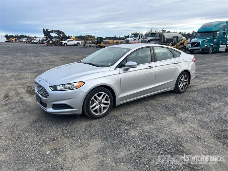 Ford Fusion SE Automobile Personbiler