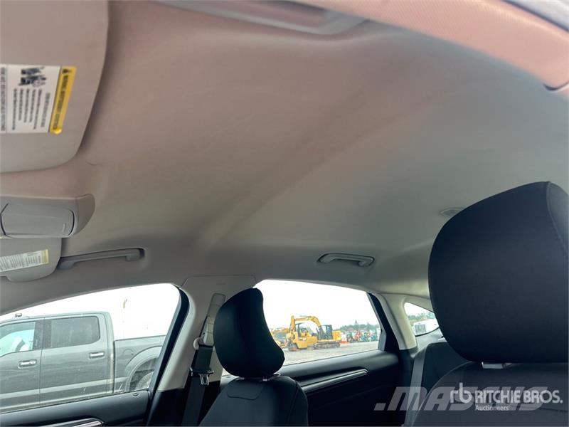 Ford Fusion SE Automobile Personbiler