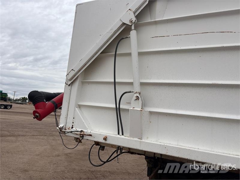Ford L8000 4x2 Silage Truck Специальные грузовики