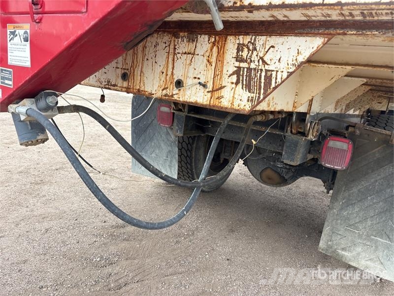 Ford L8000 4x2 Silage Truck Специальные грузовики