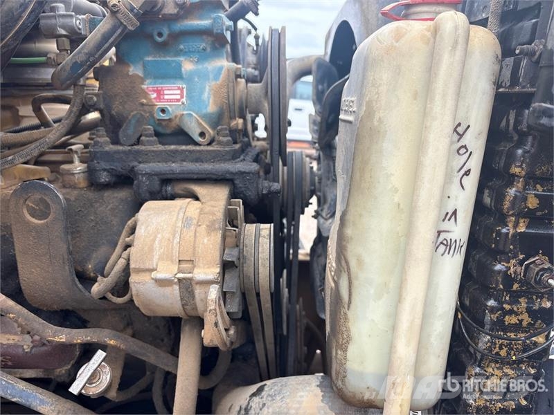 Ford L8000 4x2 Silage Truck Специальные грузовики