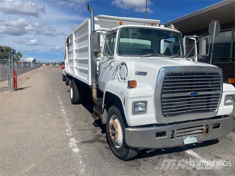 Ford L8000 Silage Truck Other trucks