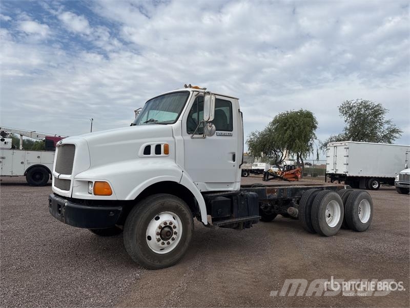 Ford LT8513 Cabinas e interior