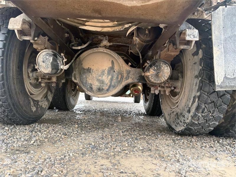 Ford LTA9000 Vesisäiliöautot
