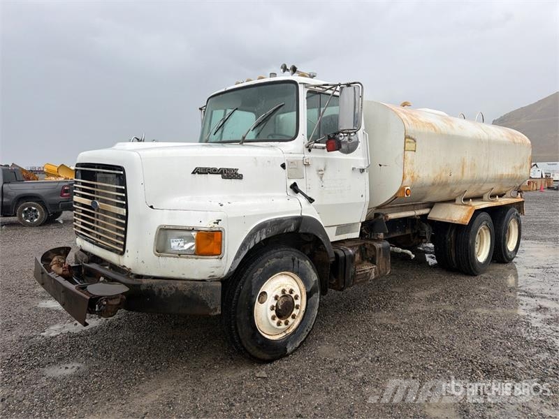 Ford LTA9000 Vesisäiliöautot