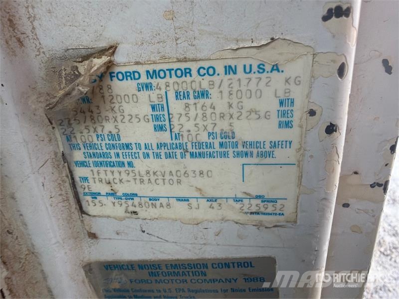 Ford LTA9000 Vesisäiliöautot
