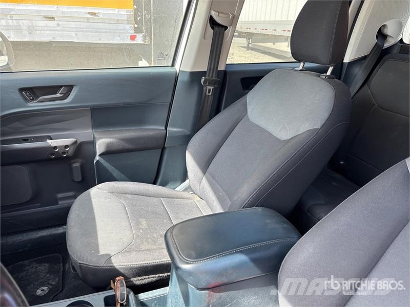 Ford Maverick Прочие фургоны