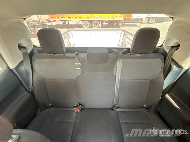 Ford Maverick Прочие фургоны