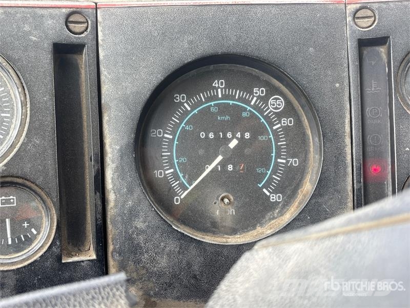 Ford on Ford 4x2 Asphalt Distributor Truck Tankbiler