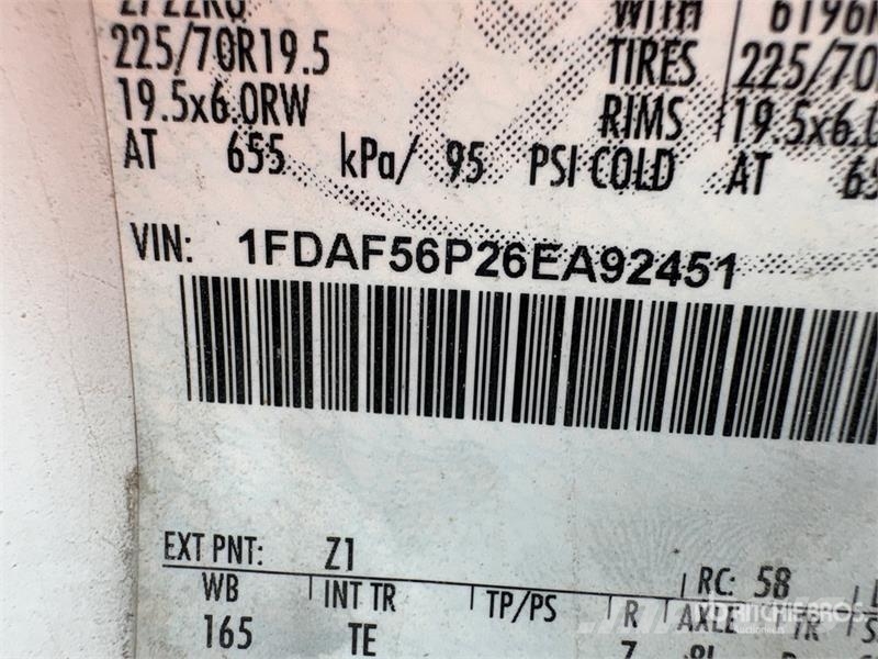 Ford PC111 Direct Push on Ford F-550 XL 4x2 Drill Truc Mobilni vrtalni tovornjaki