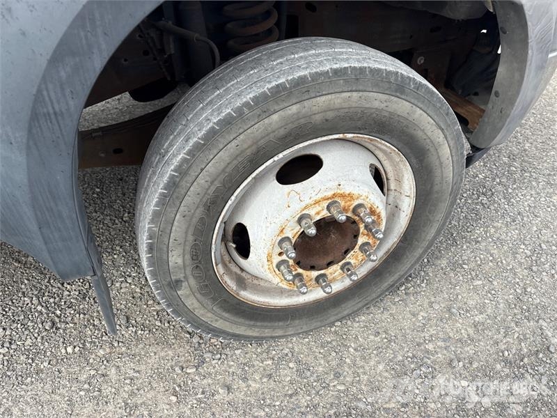 Ford PC111 Direct Push on Ford F-550 XL 4x2 Drill Truc Mobilni vrtalni tovornjaki