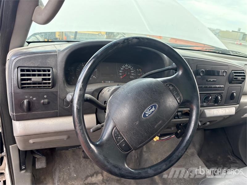 Ford PC111 Direct Push on Ford F-550 XL 4x2 Drill Truc Mobilni vrtalni tovornjaki
