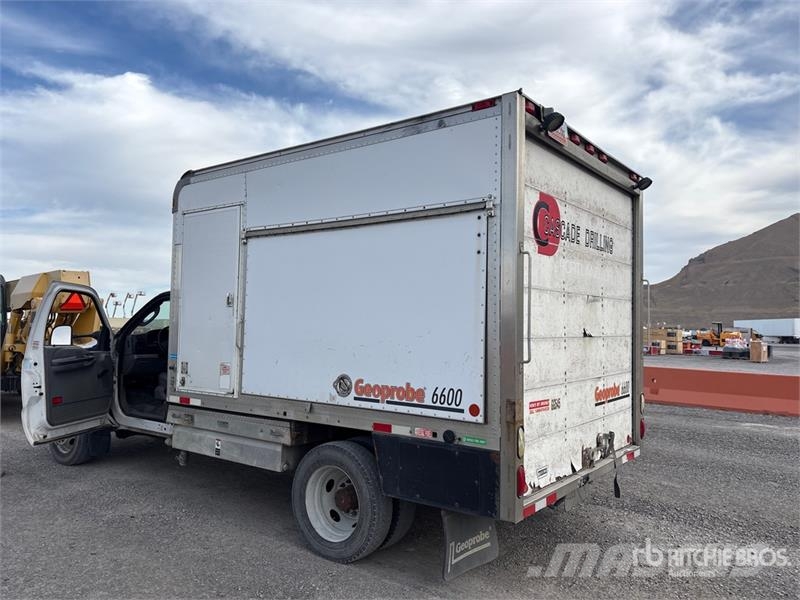 Ford PC111 Direct Push on Ford F-550 XL 4x2 Drill Truc Mobilni vrtalni tovornjaki