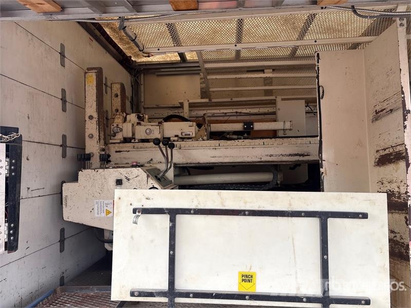 Ford PC111 Direct Push on Ford F-550 XL 4x2 Drill Truc Mobilni vrtalni tovornjaki