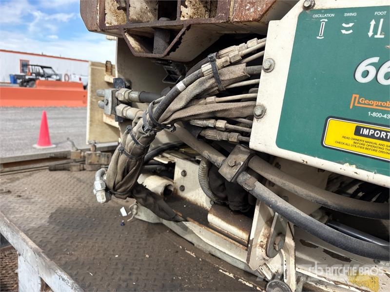 Ford PC111 Direct Push on Ford F-550 XL 4x2 Drill Truc Mobilni vrtalni tovornjaki