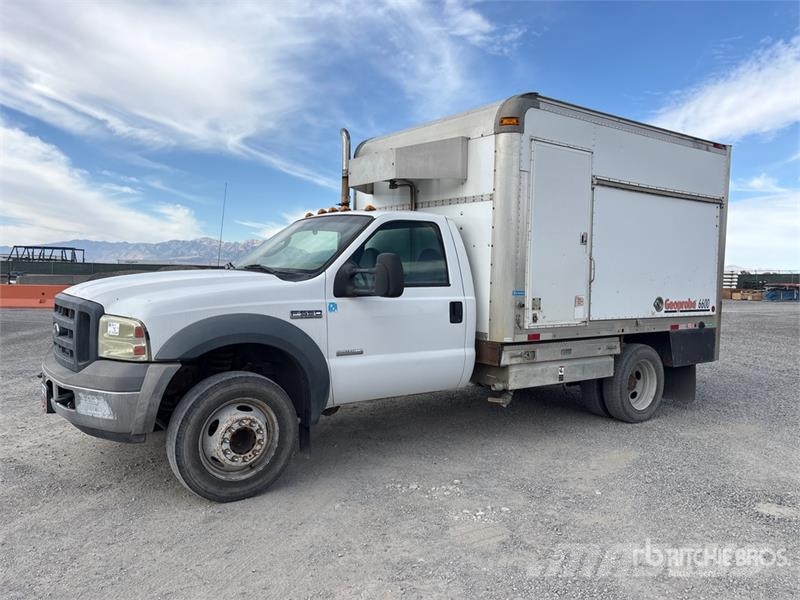Ford PC111 Direct Push on Ford F-550 XL 4x2 Drill Truc Mobilni vrtalni tovornjaki