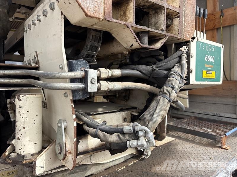Ford PC111 Direct Push on Ford F-550 XL 4x2 Drill Truc Mobilni vrtalni tovornjaki