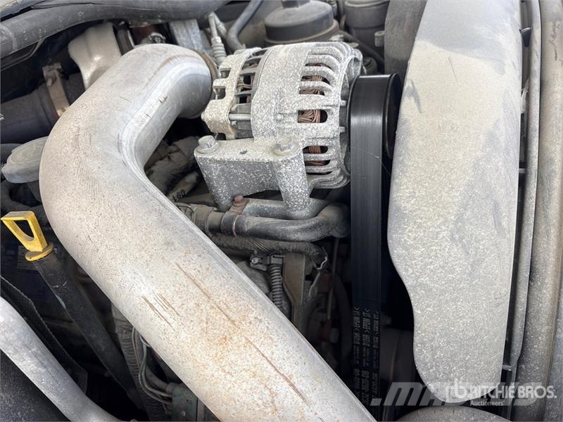 Ford PC111 Direct Push on Ford F-550 XL 4x2 Drill Truc Mobilni vrtalni tovornjaki