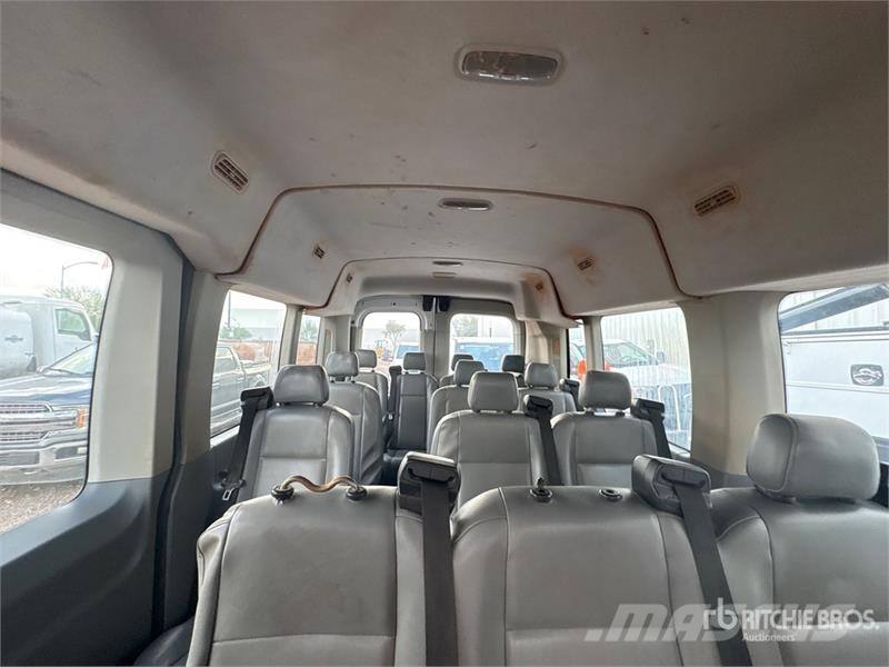 Ford Transit 15 Passenger Van Panel vans
