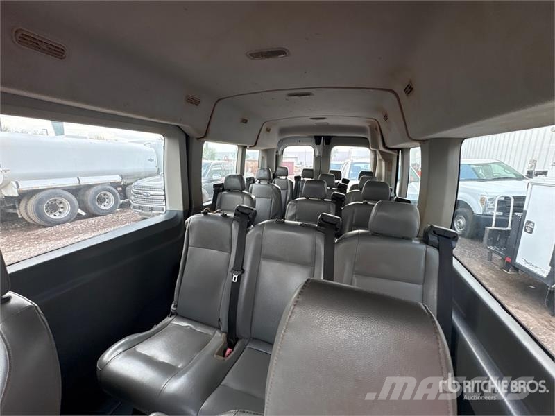 Ford Transit 15 Passenger Van Panel vans