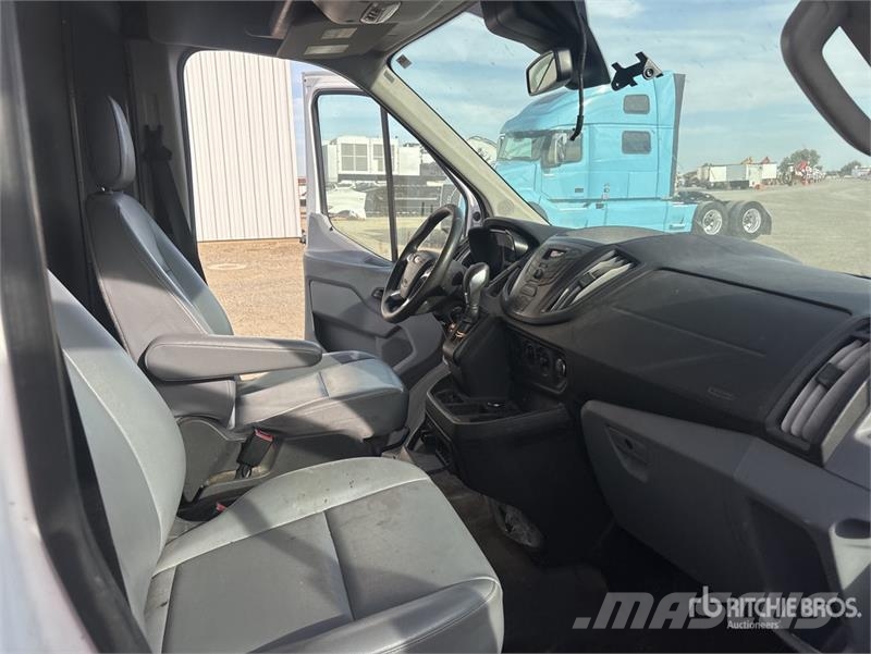 Ford Transit 250 Cargo Van Varebiler
