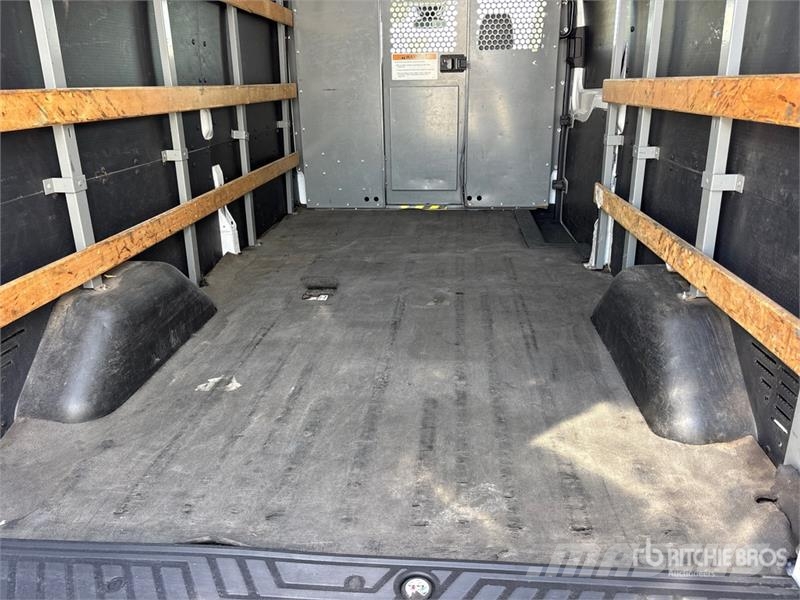 Ford Transit 250 Cargo Van Κλούβες με συρόμενες πόρτες