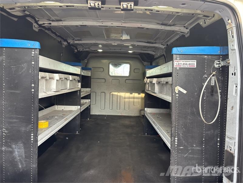 Ford Transit 250 Cargo Van Krovininiai furgonai