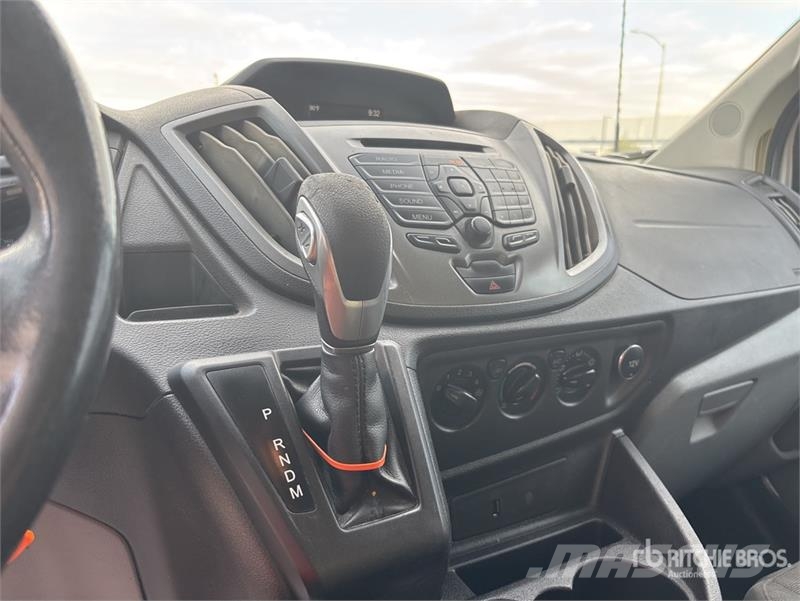 Ford Transit 250 Cargo Van Krovininiai furgonai