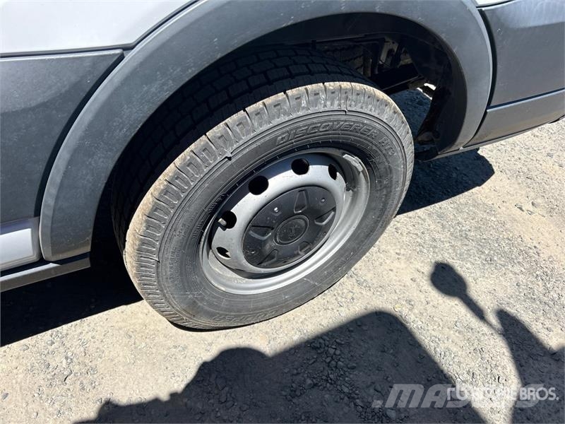 Ford Transit 350 14 Passenger Van (Inoperable) Preču pārvadāšanas furgoni