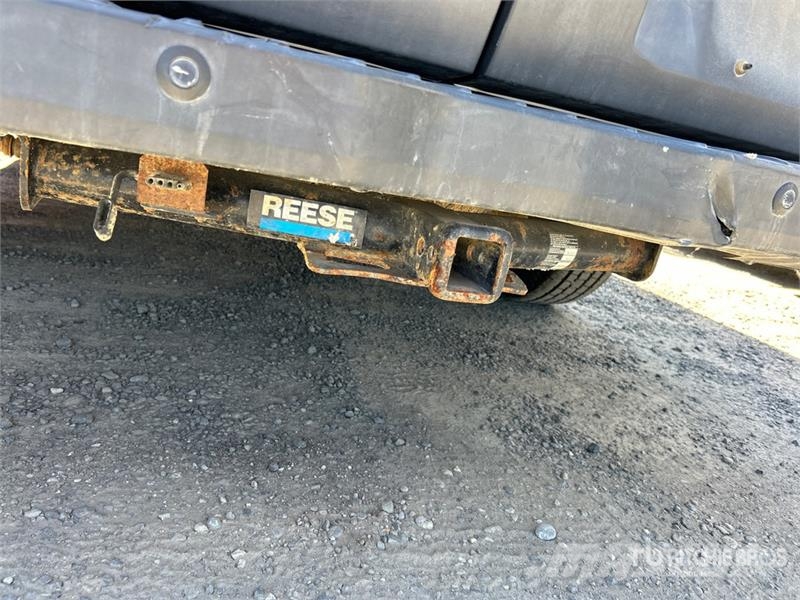 Ford Transit 350 14 Passenger Van (Inoperable) Preču pārvadāšanas furgoni