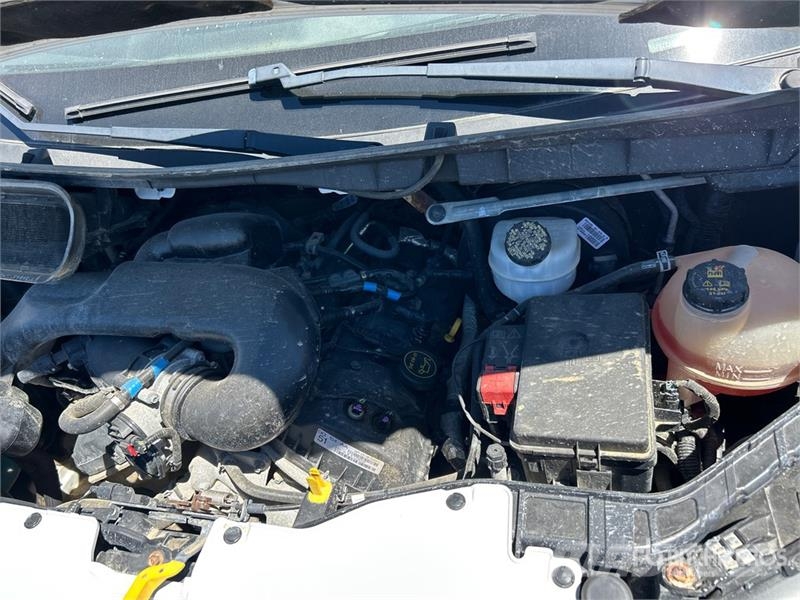 Ford Transit 350 14 Passenger Van (Inoperable) Preču pārvadāšanas furgoni