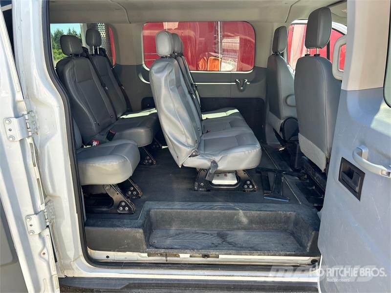 Ford Transit 350 14 Passenger Van (Inoperable) Preču pārvadāšanas furgoni