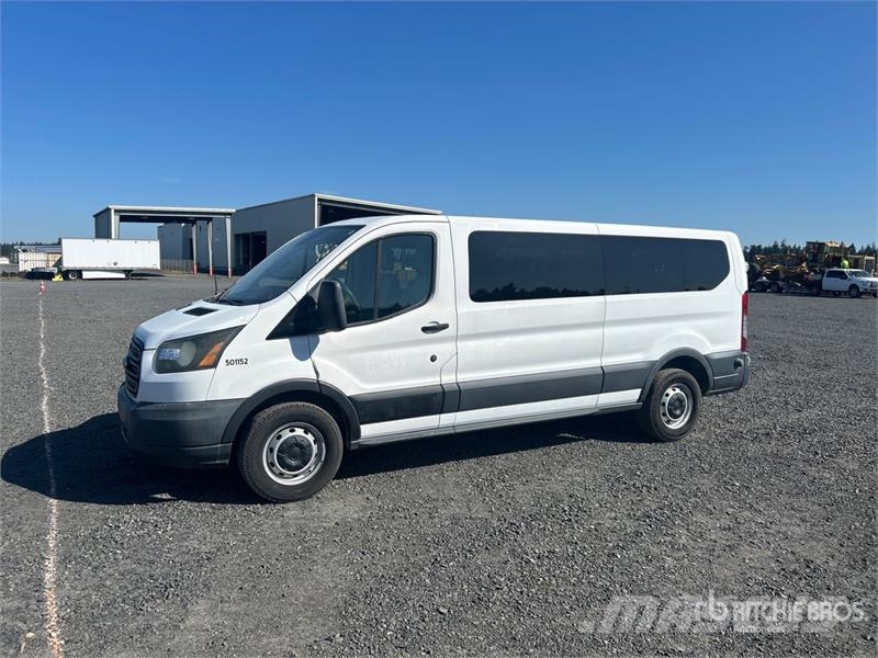 Ford Transit 350 14 Passenger Van (Inoperable) Panel vanlar