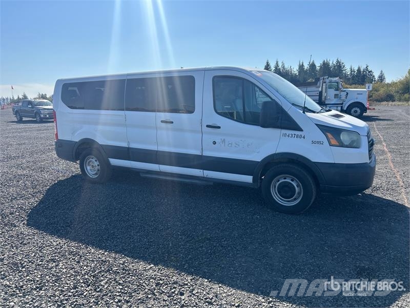 Ford Transit 350 14 Passenger Van (Inoperable) Panel vanlar
