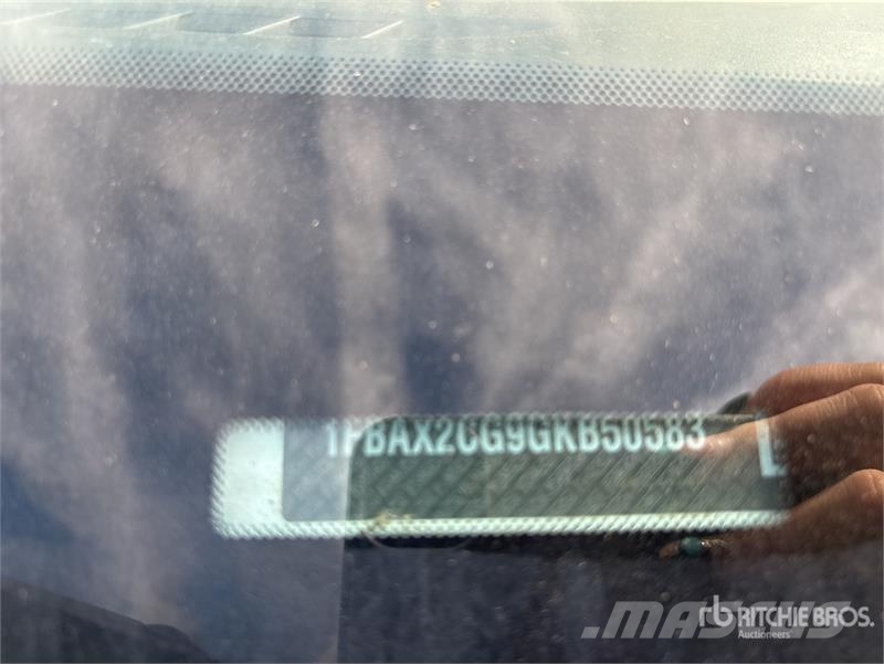 Ford Transit 350 14 Passenger Van 패널 화물차