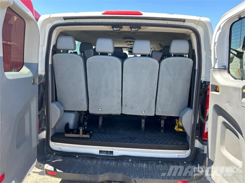 Ford Transit 350 14 Passenger Van (Inoperable) Preču pārvadāšanas furgoni