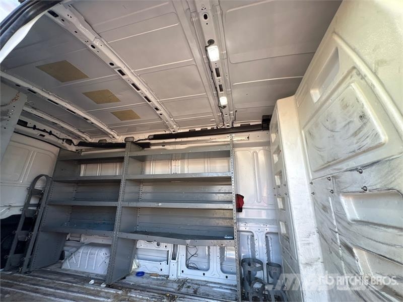 Ford Transit 350 Cargo Van Dostavna vozila / kombiji