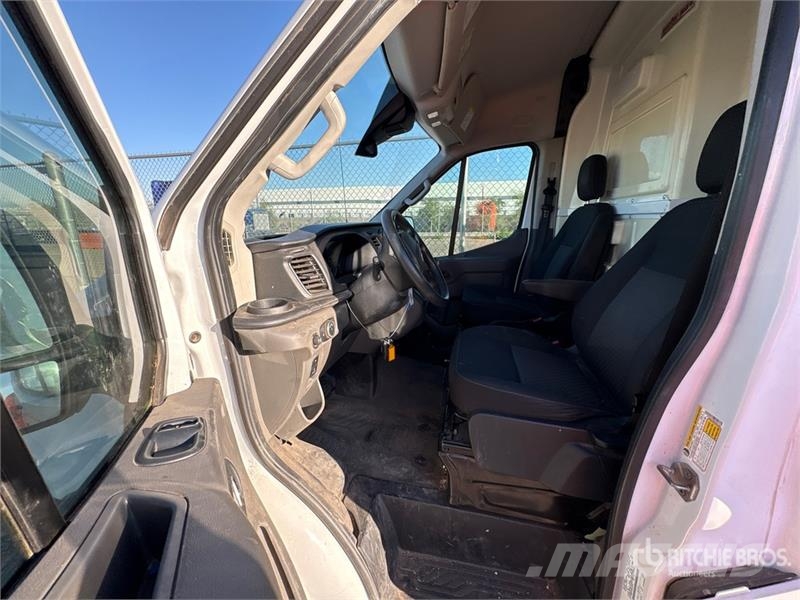 Ford Transit 350 Cargo Van Dostavna vozila / kombiji