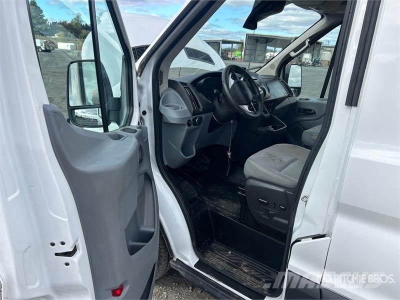 Ford Transit 350 Cargo Van Preču pārvadāšanas furgoni