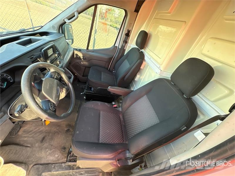 Ford Transit 350 Cargo Van Dostavna vozila / kombiji