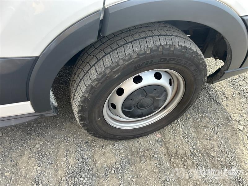Ford Transit 350 Cargo Van Preču pārvadāšanas furgoni