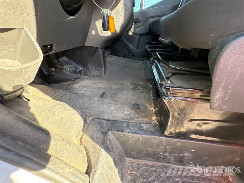 Ford Transit 350 Cargo Van Dostavna vozila / kombiji