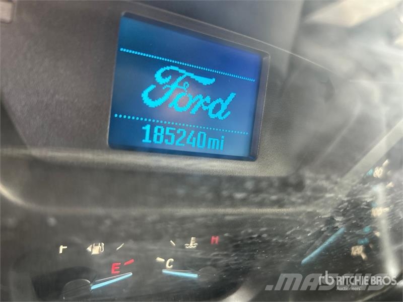 Ford Transit 350 Cargo Van Preču pārvadāšanas furgoni
