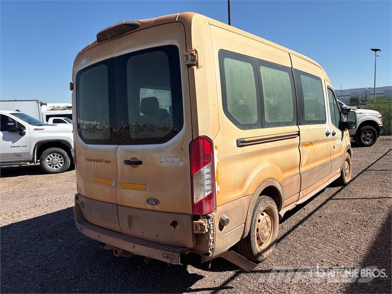 Ford Transit 350 Cargo Van (Inoperable) Panel vans